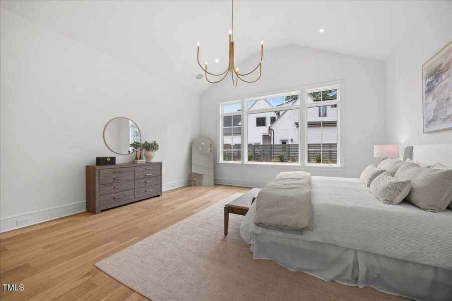 051-2A1A8322 051-2A1A8322