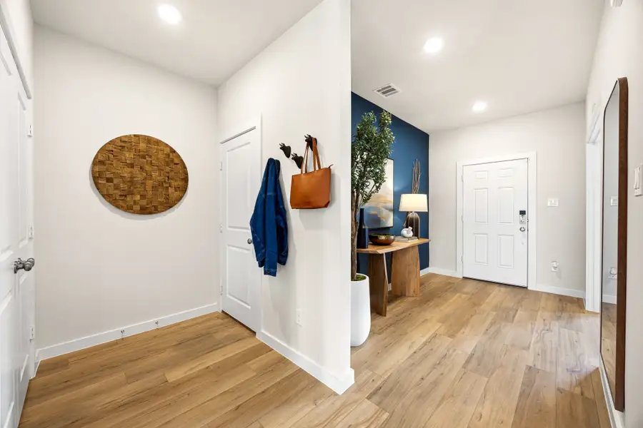 Furnished interior view inside a new home in Hickory Hill, Sherman (Image 4).