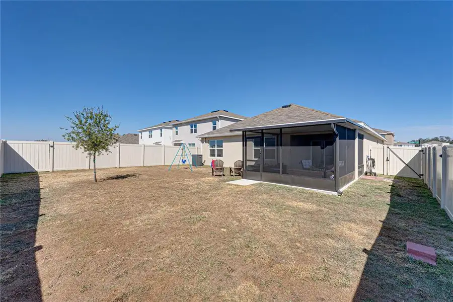Exterior details and patio area of a home in Northwater at Two Rivers, Zephyrhills (Image 20).