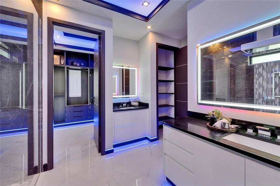 Furnished interior view inside a new home in , Apollo Beach (Image 22).