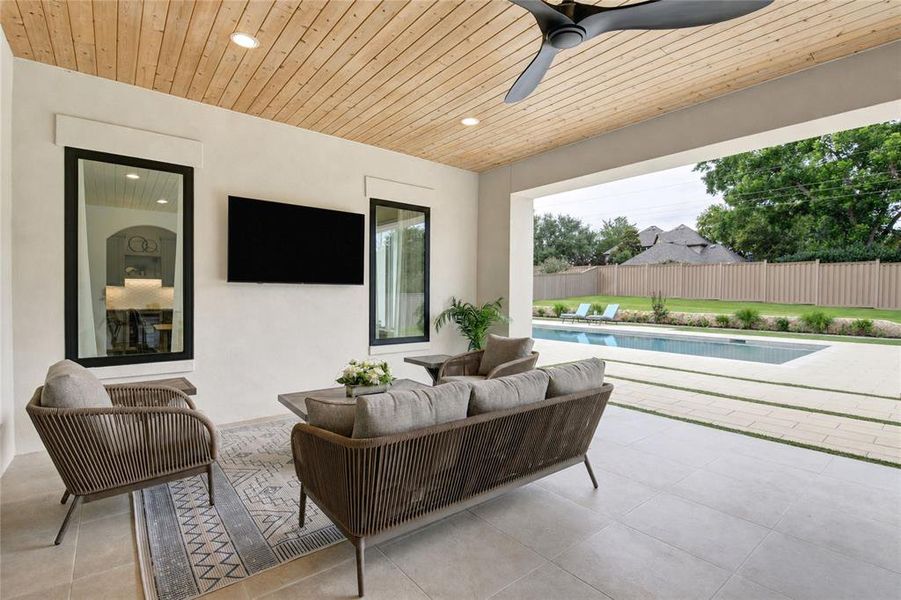 Exterior details and patio area of a home in , Colleyville (Image 24).
