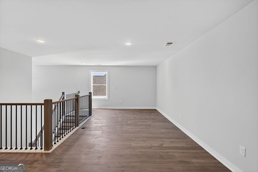 Spacious, unfurnished interior of a new home in The Manor at Gainesville Township, Gainesville (Image 22).