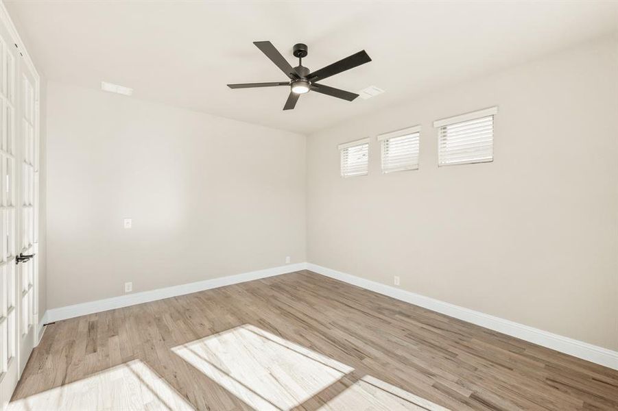 Spacious, unfurnished interior of a new home in Timberbrook, Justin (Image 33).