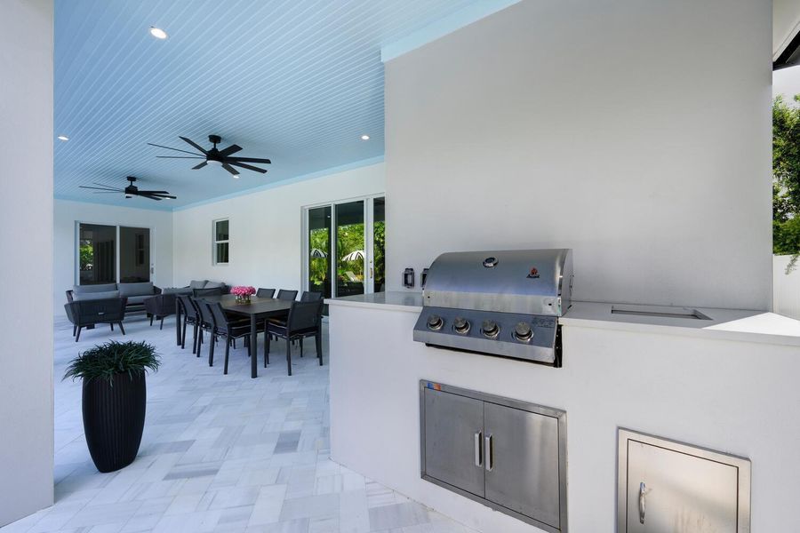 Image 36 of a home in .