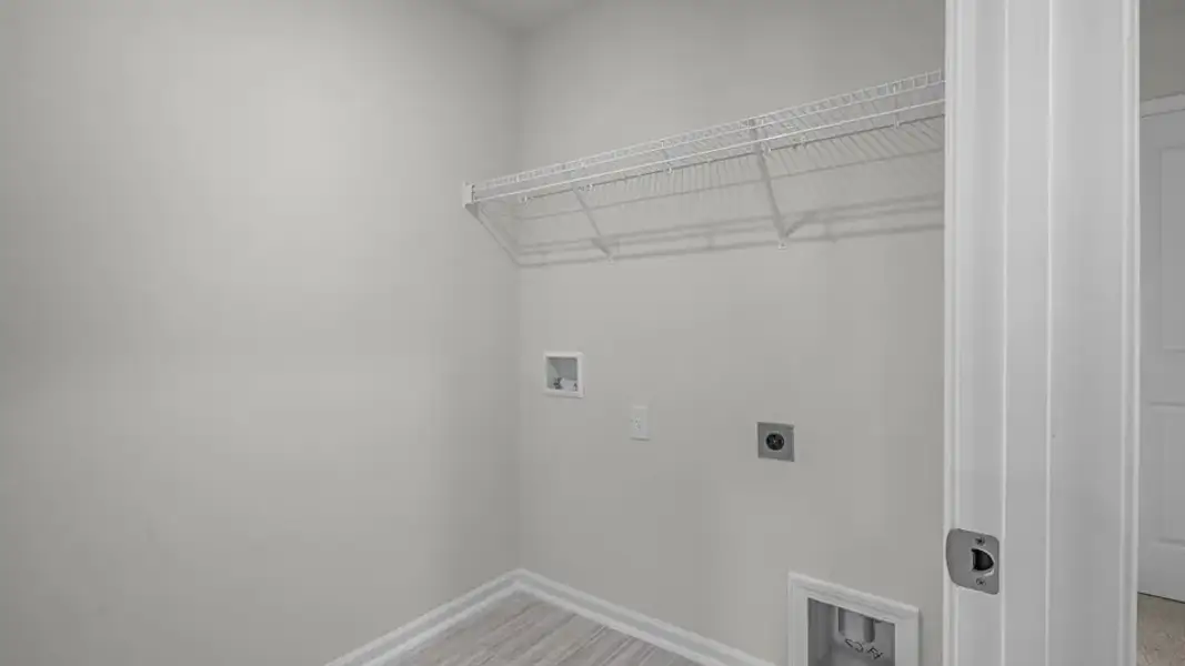 Spacious, unfurnished interior of a new home in Horton Park, Apex (Image 29).