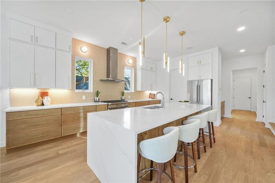 Furnished interior view inside a new home in , Atlanta (Image 9).