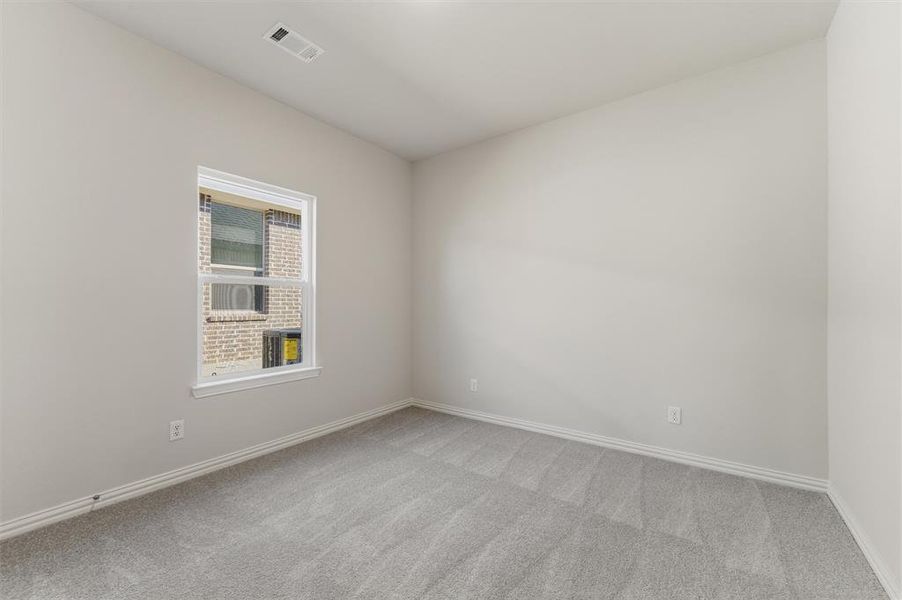 Spacious, unfurnished interior of a new home in Liberty Pointe, Gainesville (Image 21).