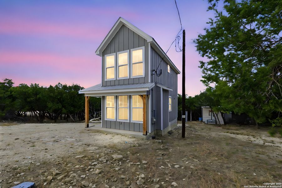 Image 23 of a home in .