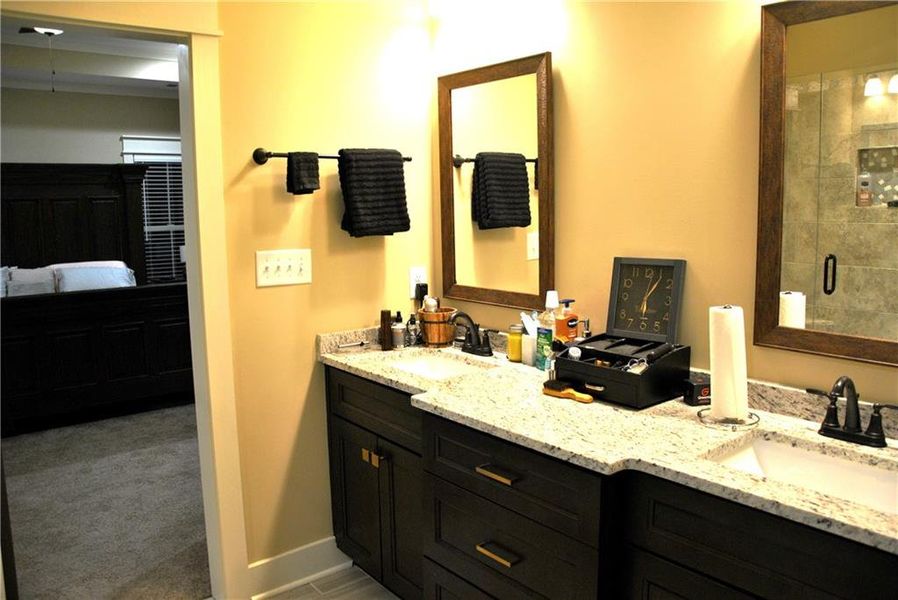 Furnished interior view inside a new home in , Kathleen (Image 26).
