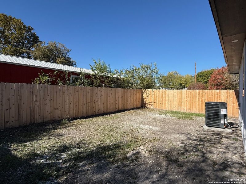Exterior details and patio area of a home in , San Antonio (Image 13).