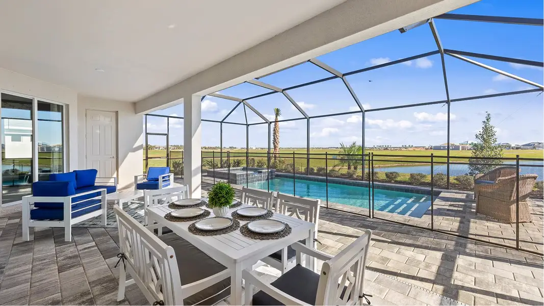 1850 Victoria Outdoor Space 5of7 Base1