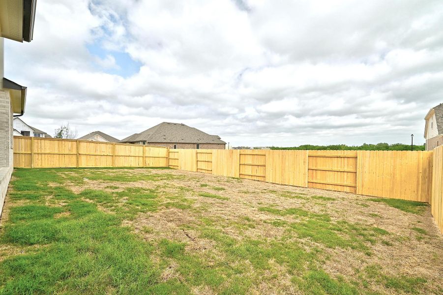 Exterior details and patio area of a home in Flora - 60', Hutto (Image 23).
