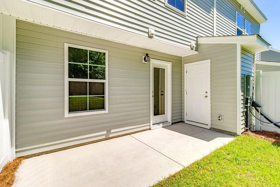 Exterior details and patio area of a home in Haynes Park, Columbia (Image 3).