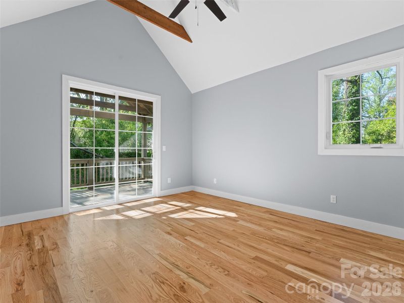 Spacious, unfurnished interior of a new home in , Brevard (Image 31).