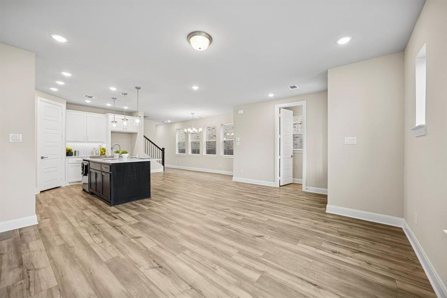 Spacious, unfurnished interior of a new home in Painted Tree Woodland West – Cottages, McKinney (Image 28).
