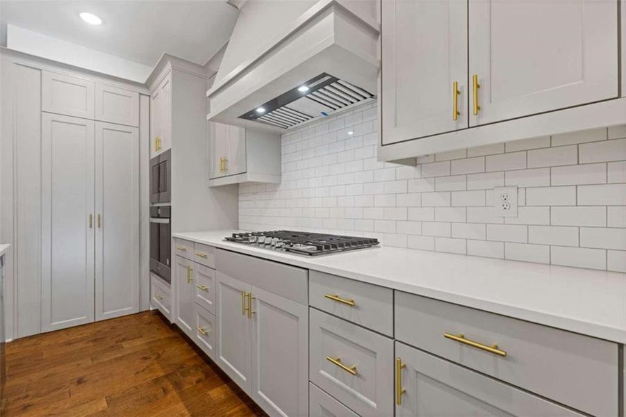 Furnished interior view inside a new home in , Athens (Image 9).