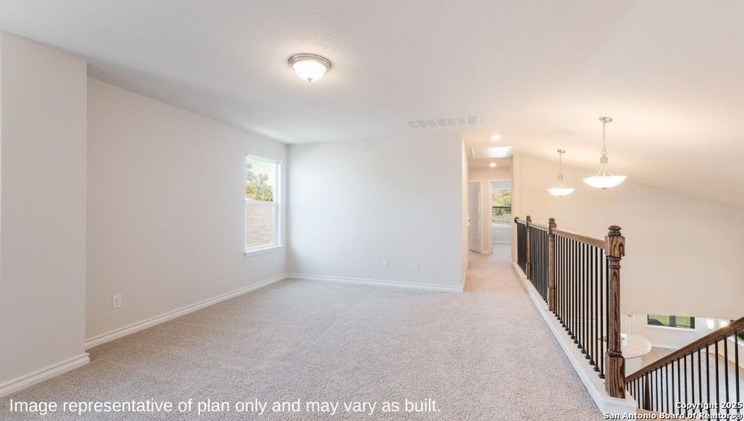 Spacious, unfurnished interior of a new home in Brookstone Creek, San Antonio (Image 14).