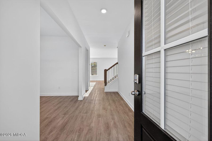 Spacious, unfurnished interior of a new home in Robins Estates, Warner Robins (Image 13).