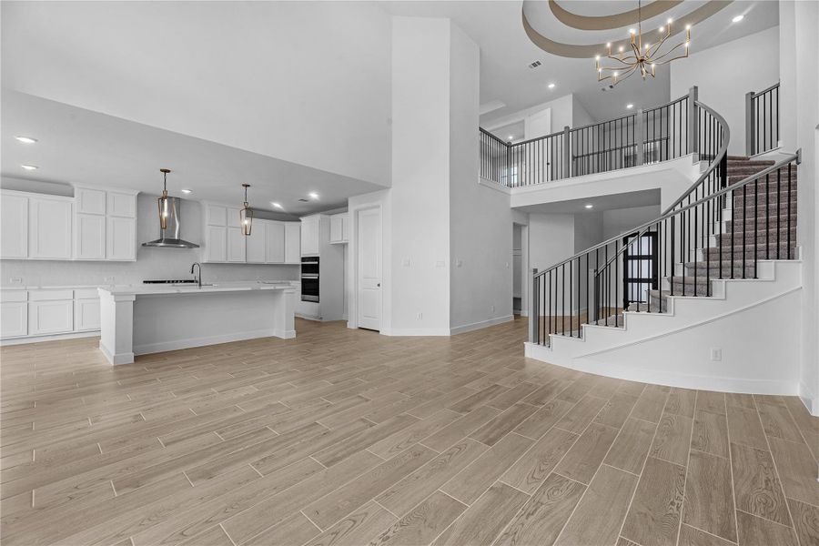 Representative image. Features, selections, and colors may vary.