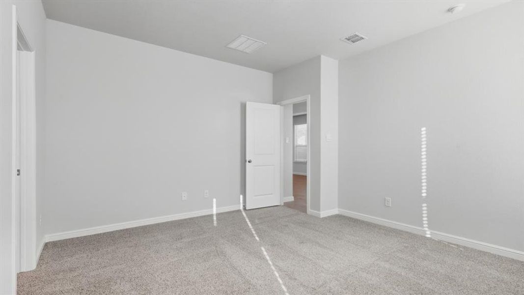 Spacious, unfurnished interior of a new home in Terra Trace, Fort Worth (Image 17). Spacious, unfurnished interior of a new home in Terra Trace, Fort Worth (Image 17).