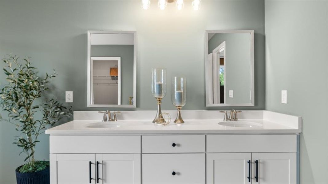 Close-up of interior finishes inside a home in Hamptons at Riverwood East, Dallas (Image 21). Close-up of interior finishes inside a home in Hamptons at Riverwood East, Dallas (Image 21).