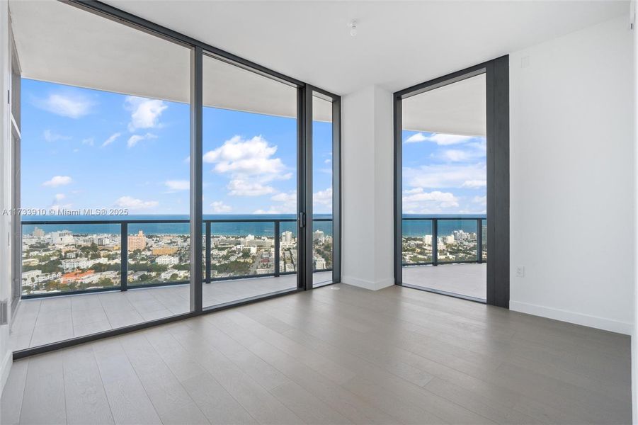 Spacious, unfurnished interior of a new home in Five Park, Miami (Image 20). Spacious, unfurnished interior of a new home in Five Park, Miami (Image 20).