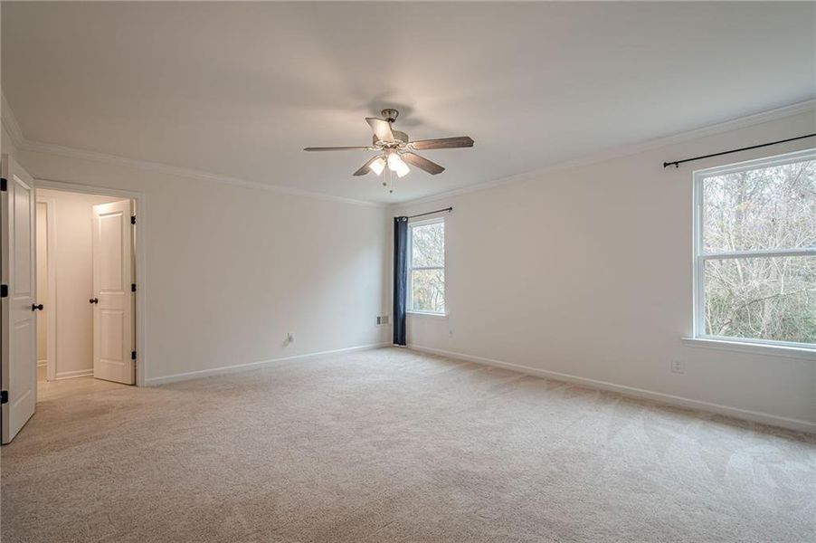 Spacious, unfurnished interior of a new home in , Atlanta (Image 27).