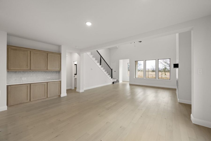 Spacious, unfurnished interior of a new home in Timberbrook, Justin (Image 14). Spacious, unfurnished interior of a new home in Timberbrook, Justin (Image 14).