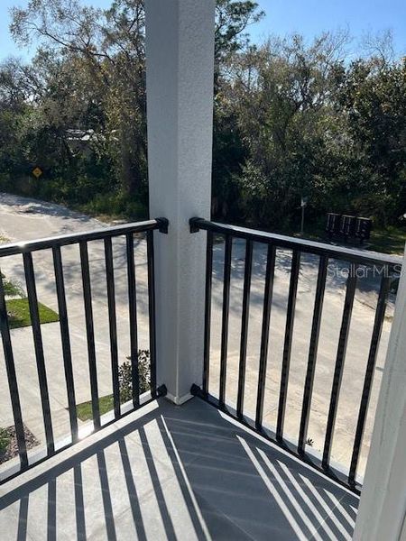 Exterior details and patio area of a home in , Tampa (Image 3).