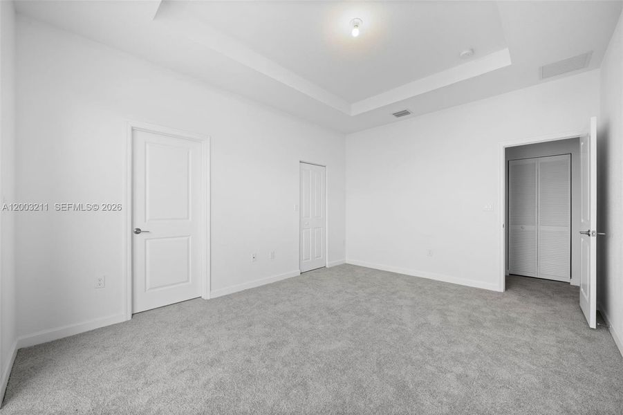 Spacious, unfurnished interior of a new home in , Homestead (Image 30).
