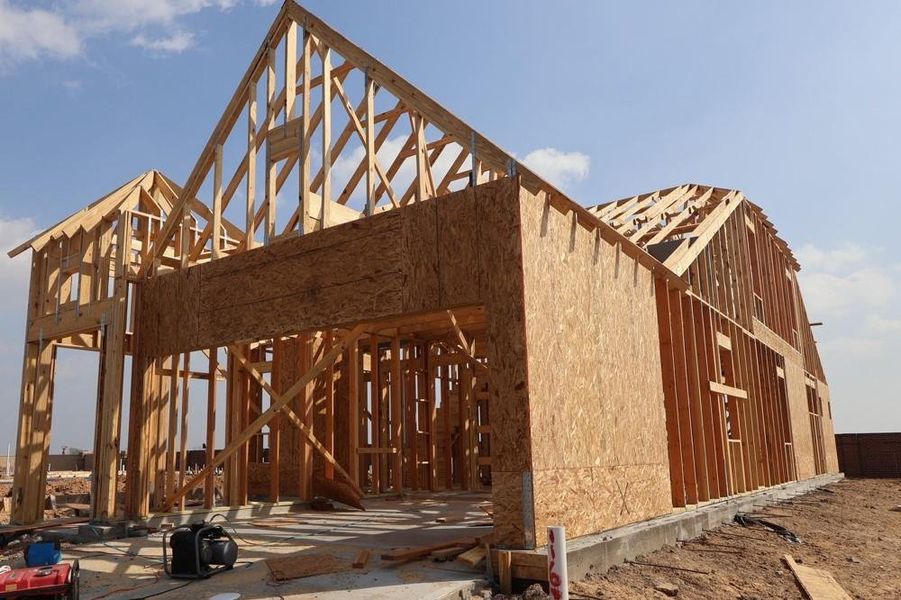 Let us show you how our advanced framing techniques have stood the test of time and allow more insulation for a quieter and more energy efficient home.