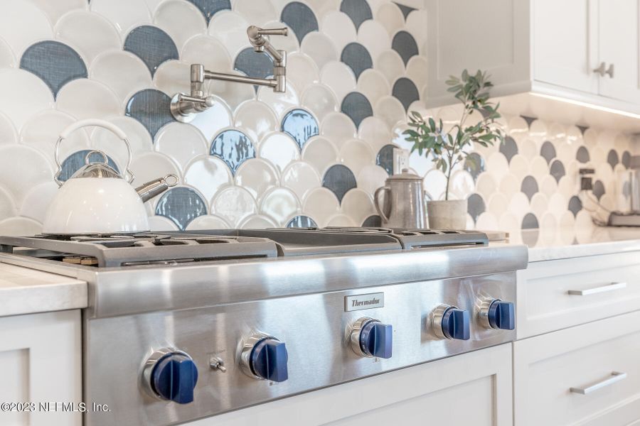 Image 28 of a home in .