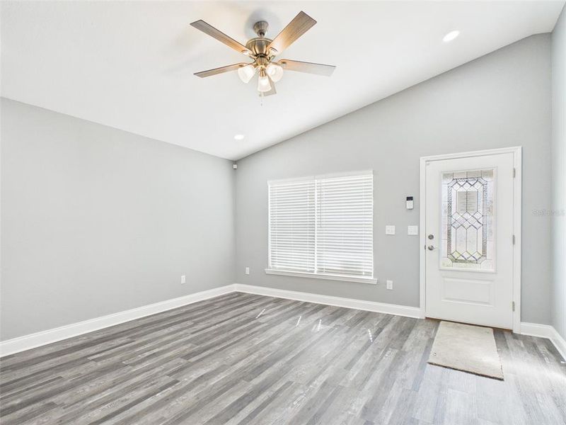 Spacious, unfurnished interior of a new home in , Lakeland (Image 23).