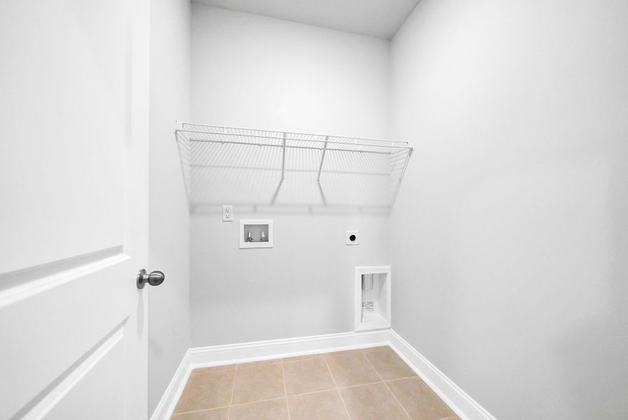 Spacious, unfurnished interior of a new home in Monroe Preserve, Chapin (Image 19).