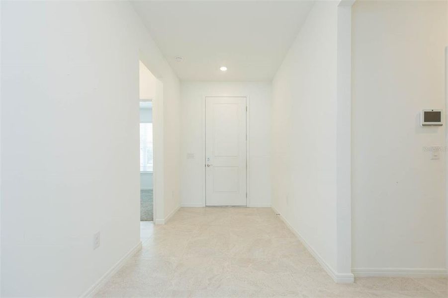 Spacious, unfurnished interior of a new home in Valri Forest, Valrico (Image 43). Spacious, unfurnished interior of a new home in Valri Forest, Valrico (Image 43).
