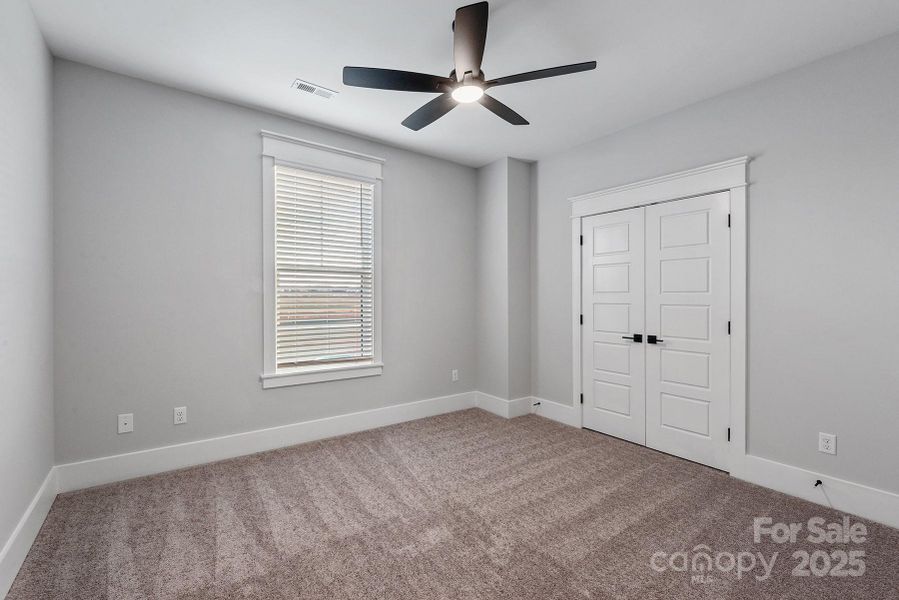 Spacious, unfurnished interior of a new home in Stoneridge Hills, Rock Hill (Image 19).