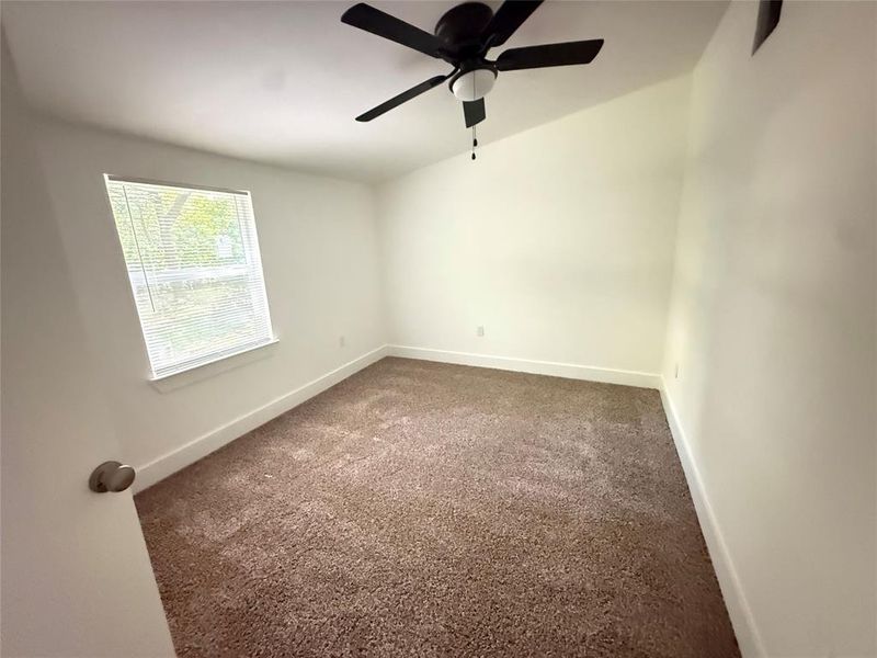 Spacious, unfurnished interior of a new home in , Paris (Image 8).