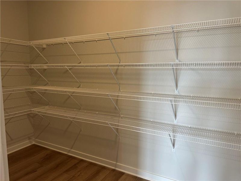 Spacious, unfurnished interior of a new home in Rosewood Lake Preserve, Hoschton (Image 25).