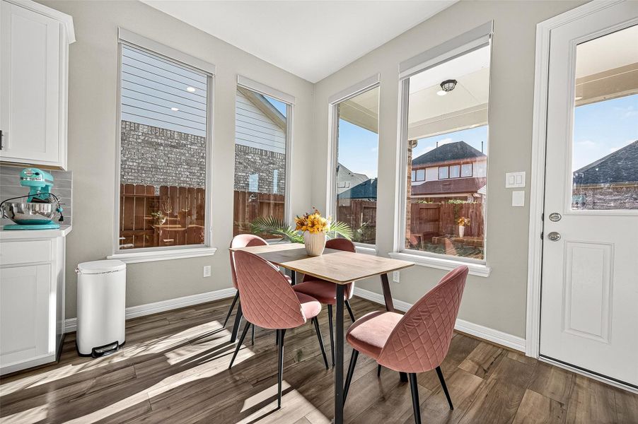 Furnished interior view inside a new home in StoneCreek Estates, Richmond (Image 8). Furnished interior view inside a new home in StoneCreek Estates, Richmond (Image 8).