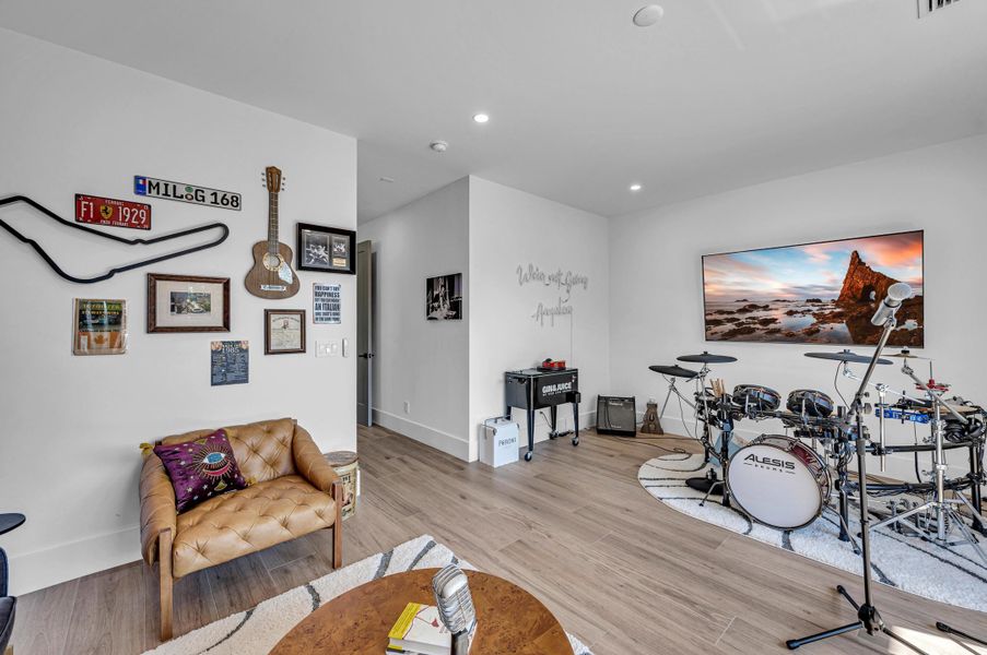 618 NE 15th AVE-63