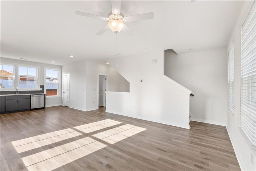Spacious, unfurnished interior of a new home in Array, Atlanta (Image 14).