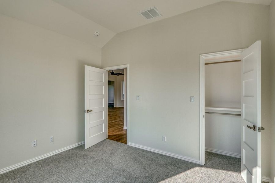 Spacious, unfurnished interior of a new home in , Horseshoe Bay (Image 16). Spacious, unfurnished interior of a new home in , Horseshoe Bay (Image 16).