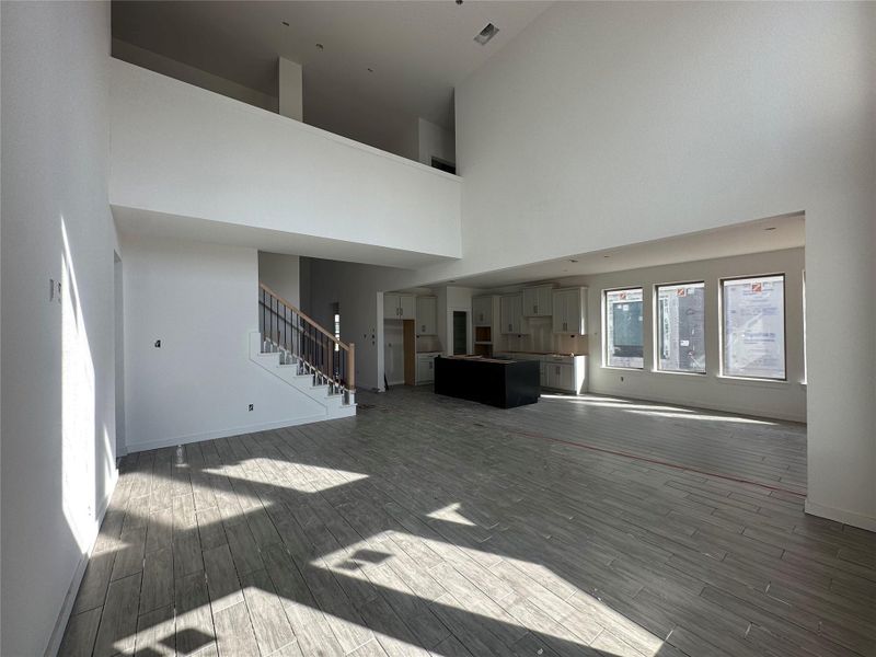 Spacious, unfurnished interior of a new home in Harvest Green - Final Opportunities, Richmond (Image 4).