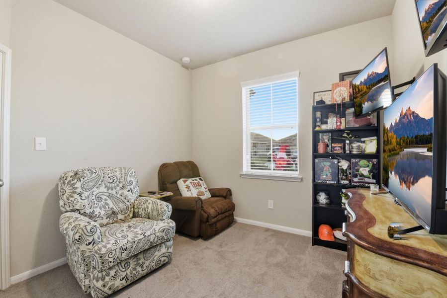 Furnished interior view inside a new home in Legends Bay, Baytown (Image 47). Furnished interior view inside a new home in Legends Bay, Baytown (Image 47).