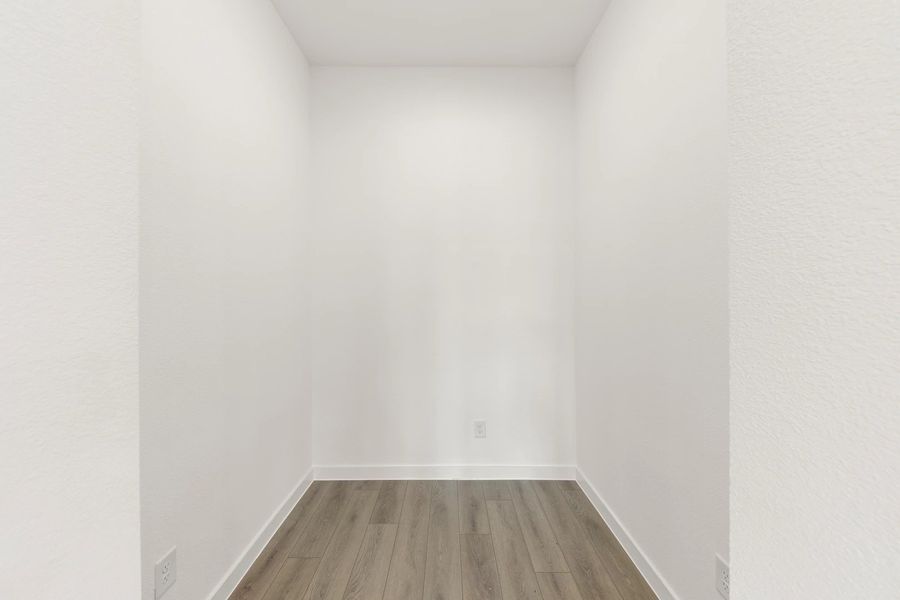 Flex Room