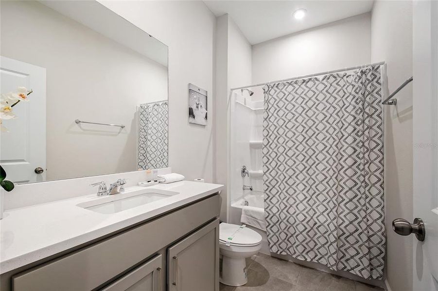 Furnished interior view inside a new home in , Kissimmee (Image 15).