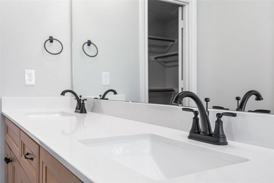 Close-up of interior finishes inside a home in Encino Estates, Dayton (Image 15).
