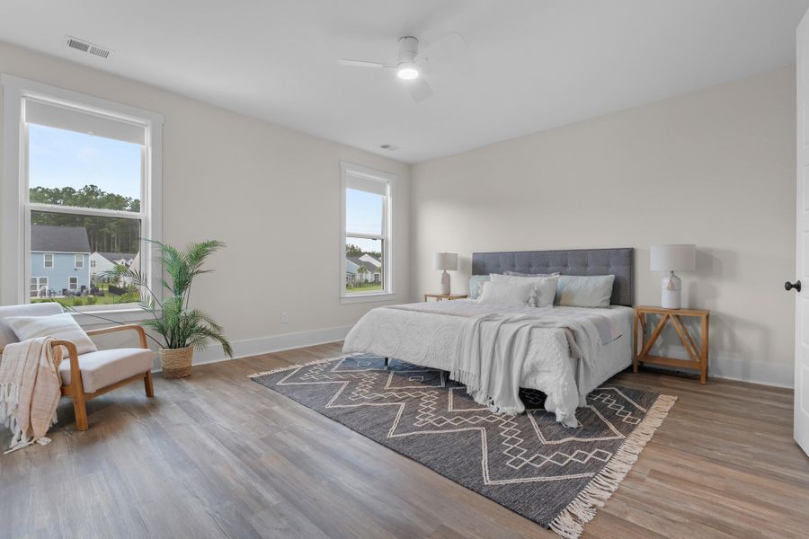 Furnished interior view inside a new home in , Ravenel (Image 20).