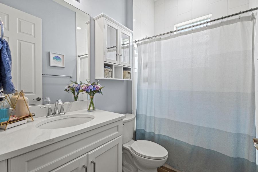 Furnished interior view inside a new home in , Port St. Lucie (Image 5).