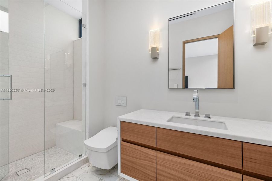 Furnished interior view inside a new home in , Fort Lauderdale (Image 53).